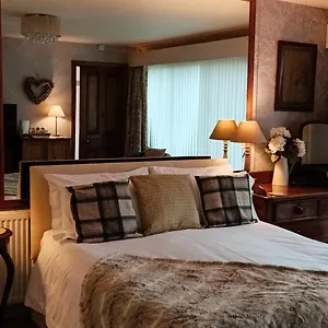 the-wood-cottage.yorkshirehotels.net/