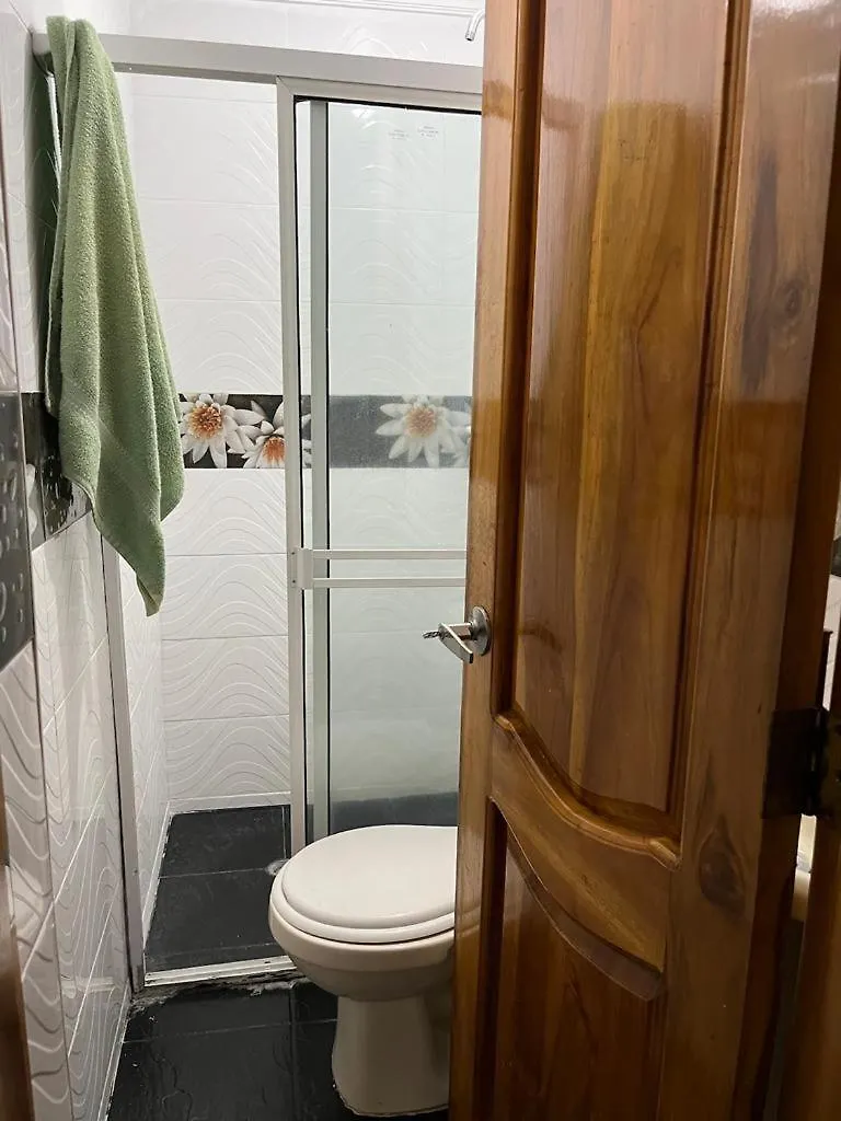 Pacifica Hostel Medellín Pensión